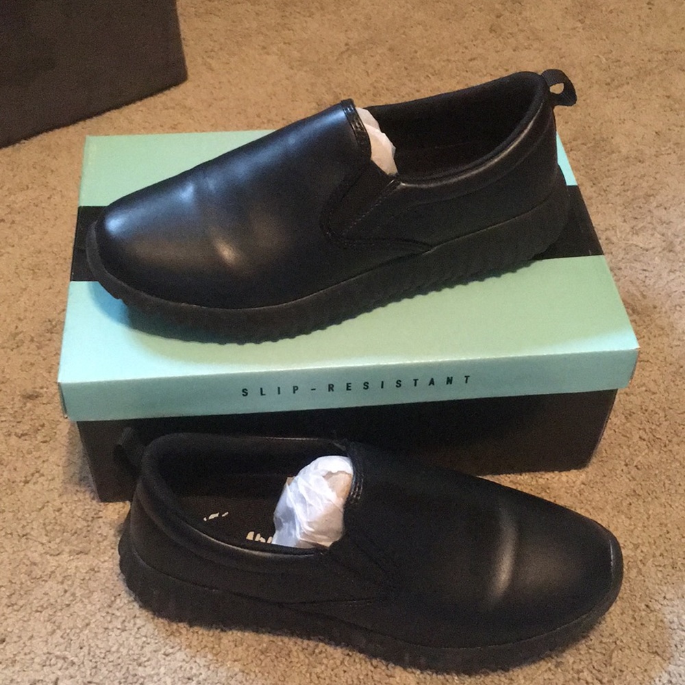 BLACK NONSLIP SHOES